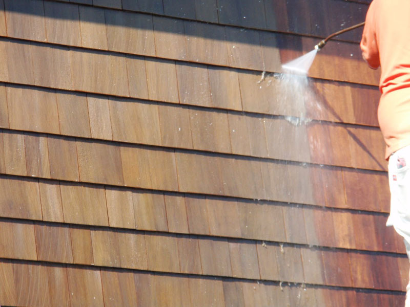 Bayville NY - Power Washing Removing old finish from cedar shakes
